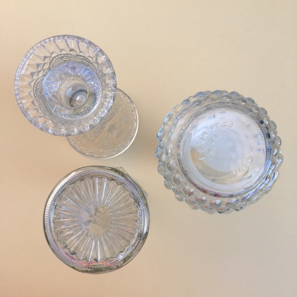 Vintage ❉ Embossed Glass Vase Trio - Picture 9 of 11